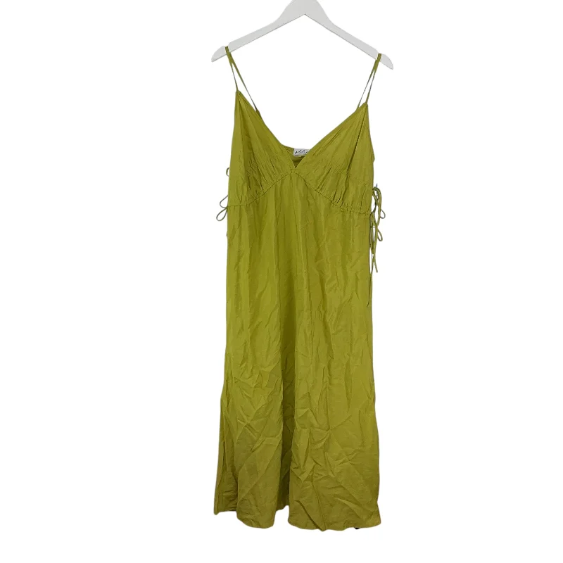 Dress Casual Maxi By Clothes Mentor In Green, Size: S